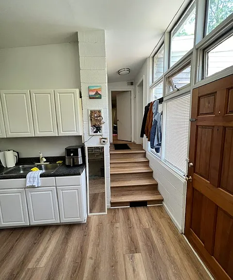 2221 Center Ave #A — Photo 5