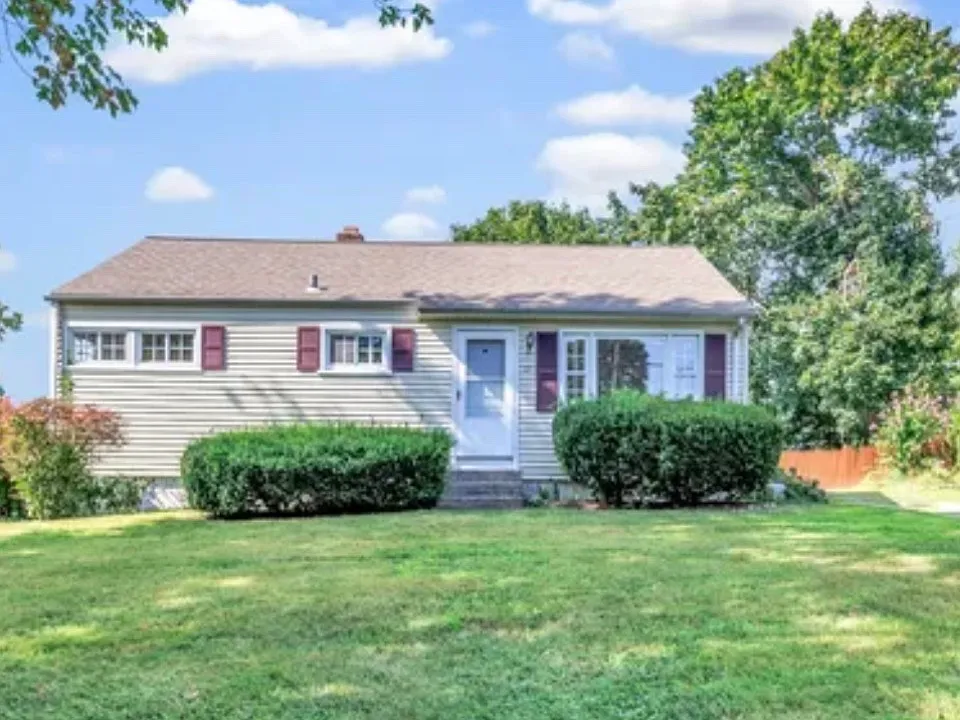 19 Sunset Dr