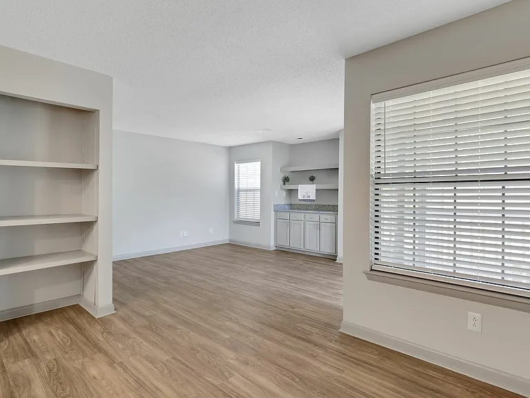 2 Bedroom Premiere-New