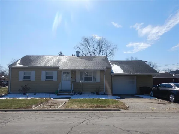 1623 Dearborn St, Crest Hill, IL 60403