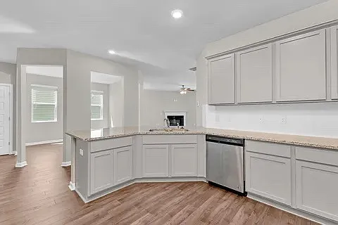 507 Post Oak Ln — Photo 5