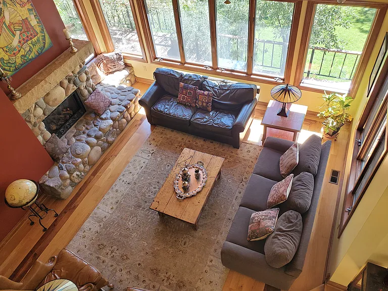 210 Valverdant Ct — Photo 27