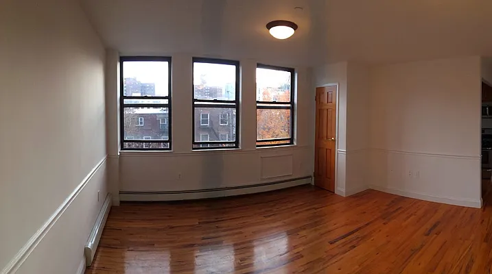 Rented by LDMI Realty Group LLC | media 55