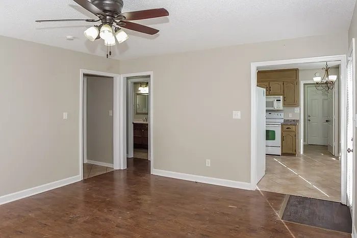 29902 Little Creek Rd — Photo 5