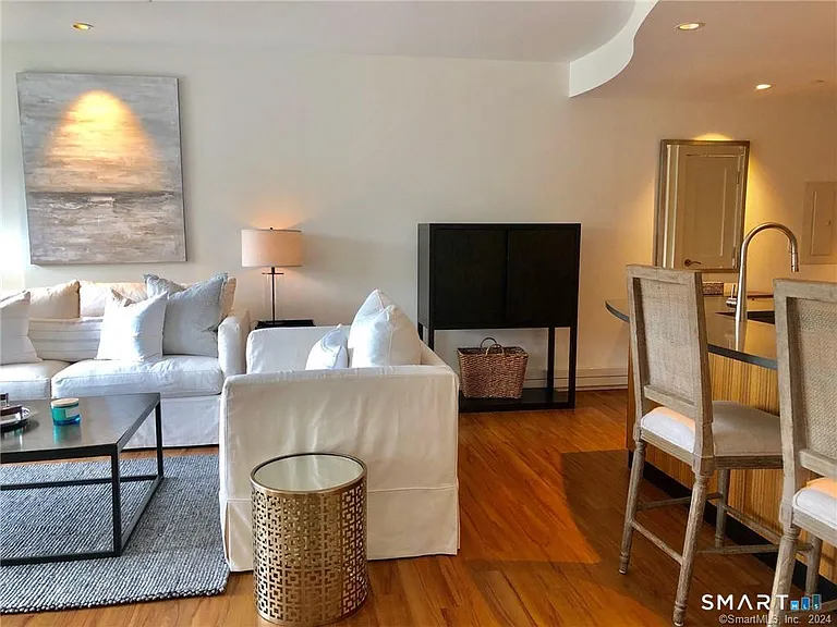 5 Church Ln #410 — Photo 8