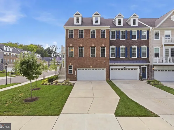 10851 Foxtrot Cir, Upper Marlboro, MD 20772