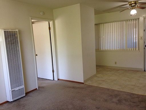 4th image of 5496 Carlson Dr APT D