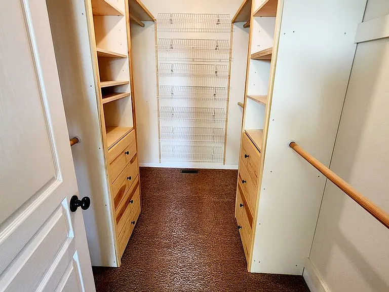 101 Stone Fly Dr — Photo 30