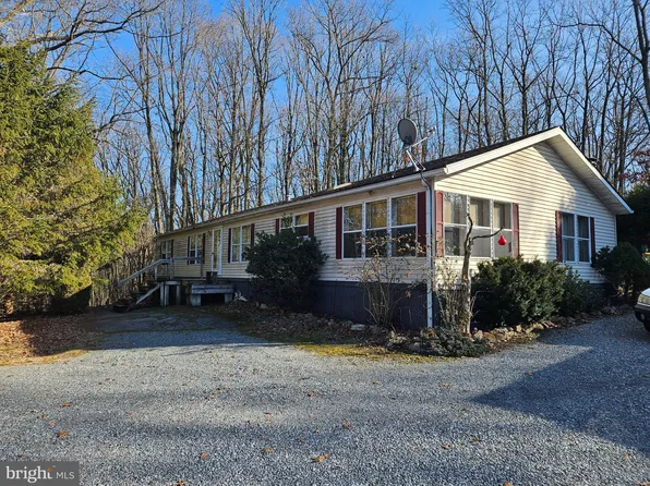 925 Laurel Ridge Rd, Reinholds, PA 17569