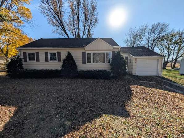 908 W State St, Kiester, MN 56051