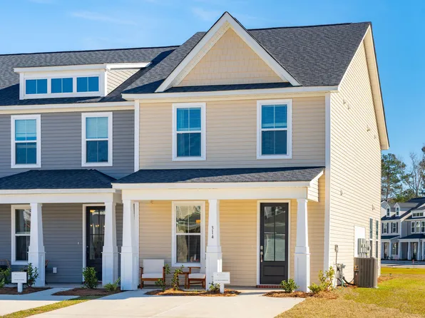 221 Harding Ln, Goose Creek, SC 29445