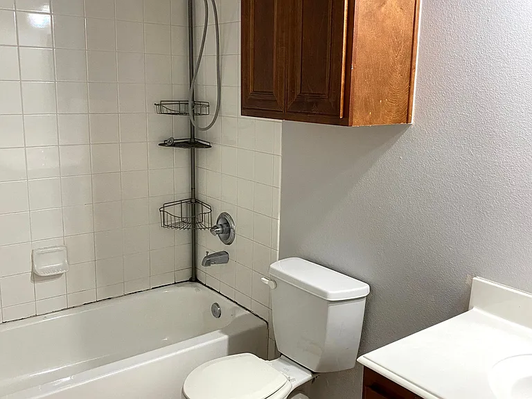 904-906 Parkplace Rdg #906 — Photo 10