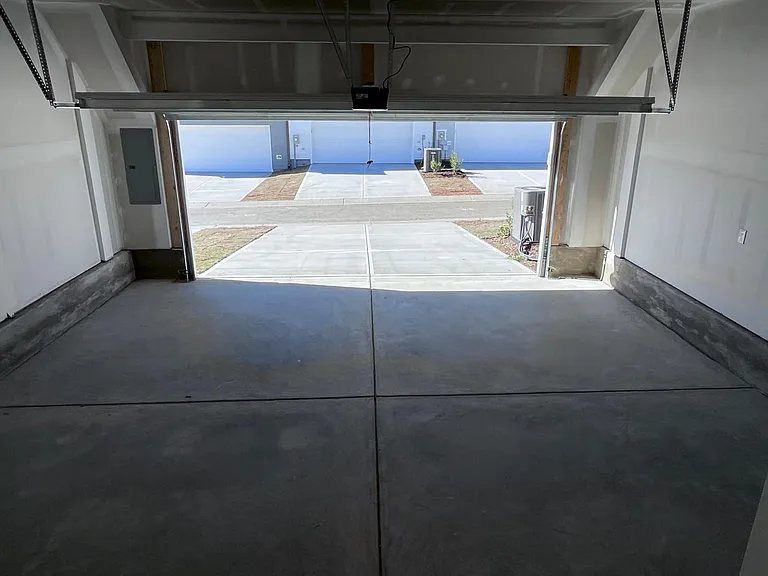303 Parker Station Ave — Photo 11