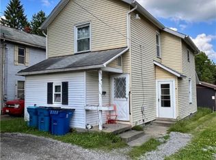 234 Poland Ave, Struthers, OH 44471