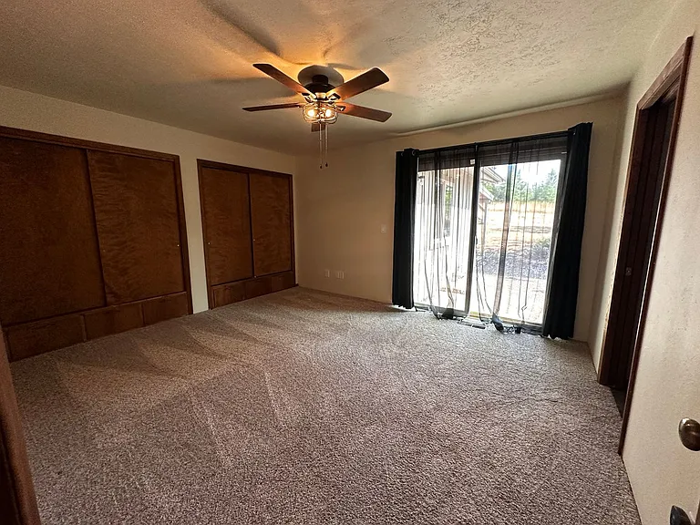 18040 Highway 22 — Photo 10
