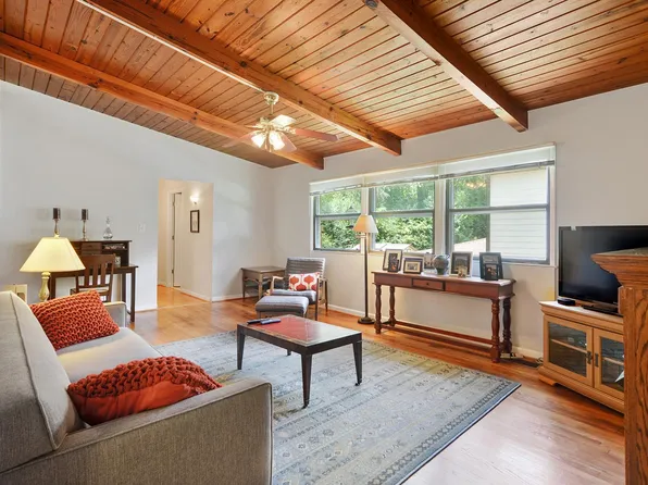 2657 E Drew Valley Rd, Atlanta, GA 30319