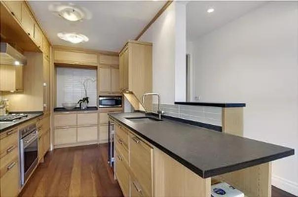 Sold by Corcoran | media 2