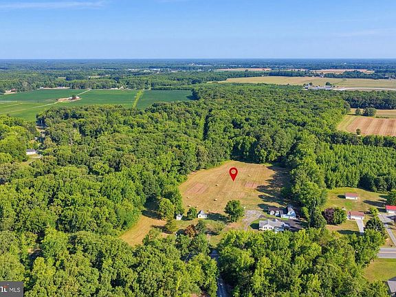 4th image of 8883 Willow Grove Rd