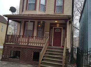 8818 S Marquette Ave #1, Chicago, IL 60617