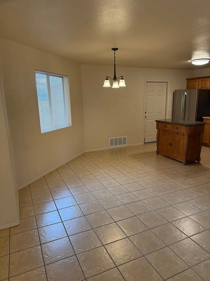 3513 Los Encinos St — Photo 2