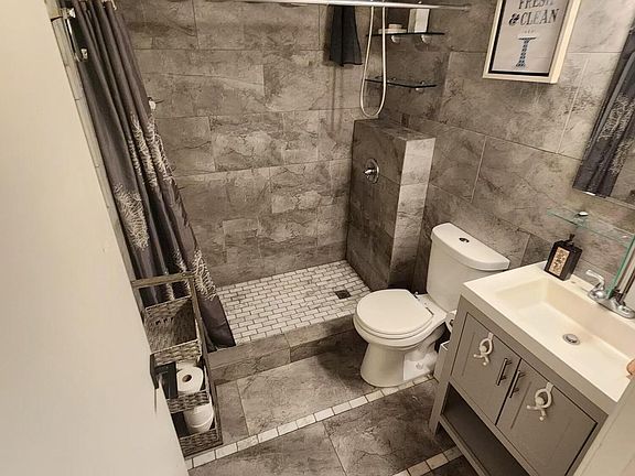 5th image of 6725 S Downing Ave