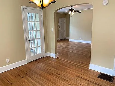 549 Lynnhaven Dr SW — Photo 6