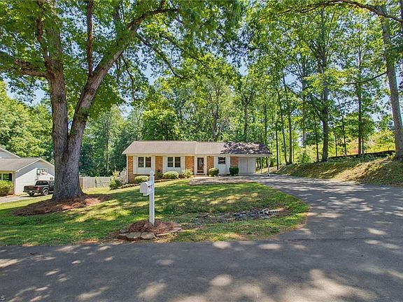 2nd image of 117 Peachtree Ln