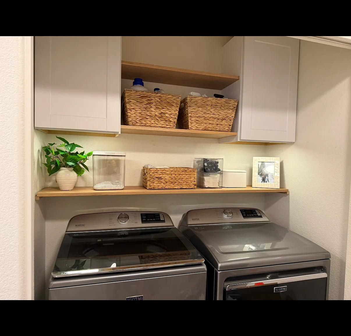 3 bed, 2.5 bath, 1409 sqft, $2,300 — Photo 3