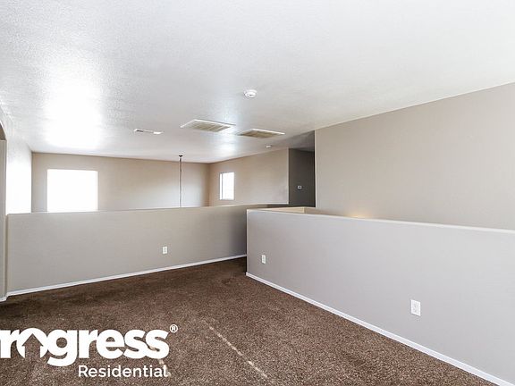 3rd image of 1114 Cliffbrook Hedge Ave