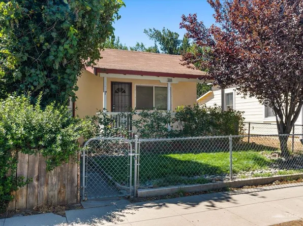 118 W E St, Tehachapi, CA 93561
