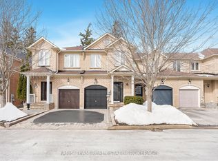 272 Tom Taylor Cres, Newmarket, ON L3X3E8