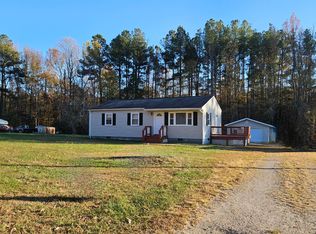 10511 Thompkins Ln, Amelia Court House, VA 23002