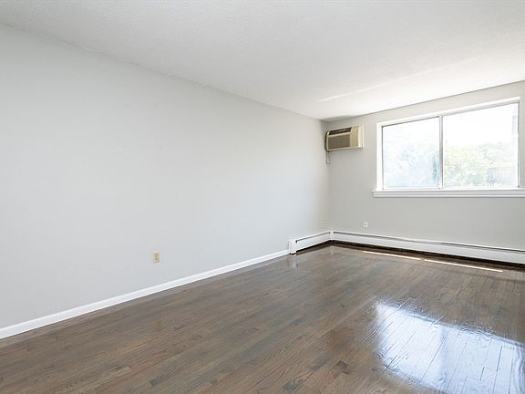 2nd image of 16 Murdock St #2