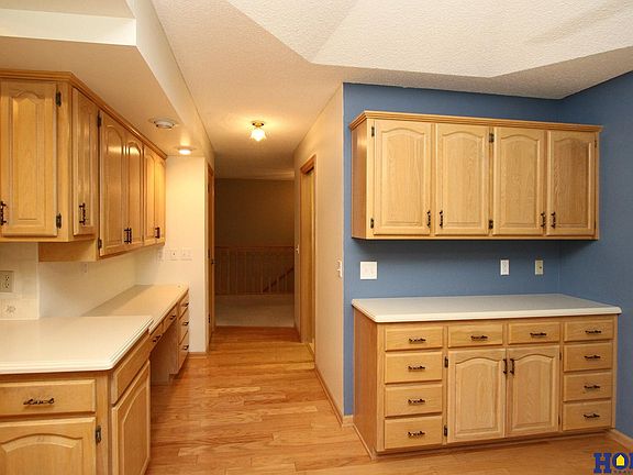 3rd image of 6730 Teton Dr