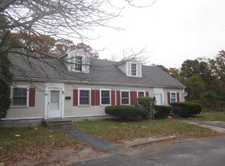 54 Fresh Holes Rd, Hyannis, MA 02601