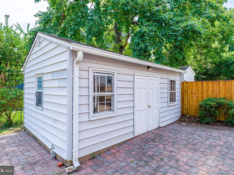 1005 N Lebanon St — Photo 53