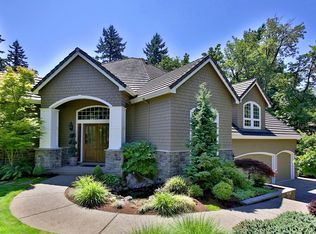 14005 Goodall Rd, Lake Oswego, OR 97034