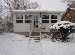 42681 N Park Ave, Antioch, IL 60002