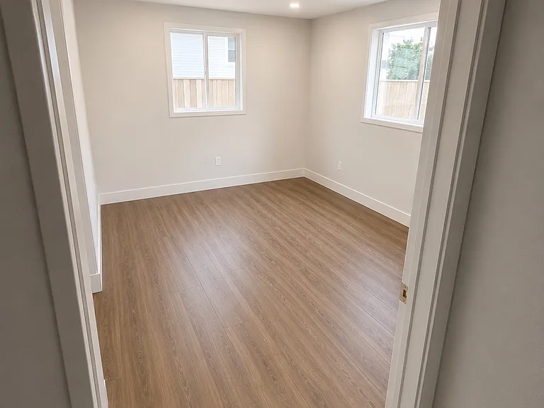 5942 Poplar St — Photo 6