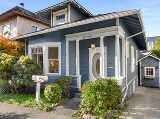 815 Nob Hill Ave N #B, Seattle, WA 98109