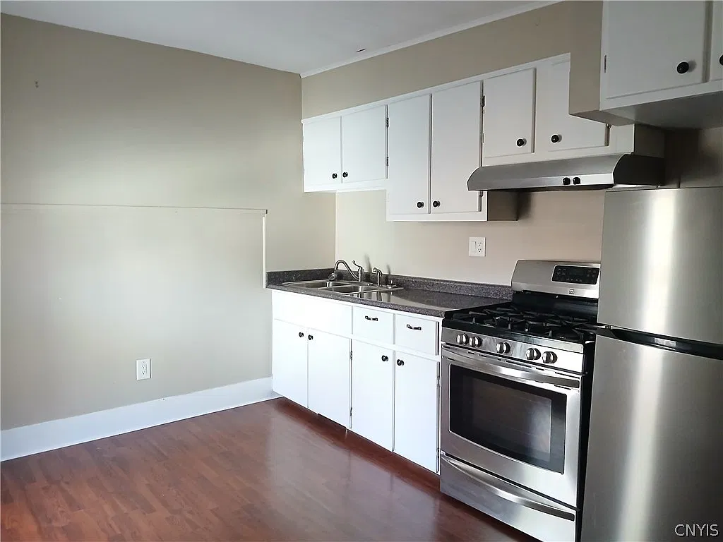 1 bed, 1.0 bath, 1492 sqft, $1,100 — Photo 3