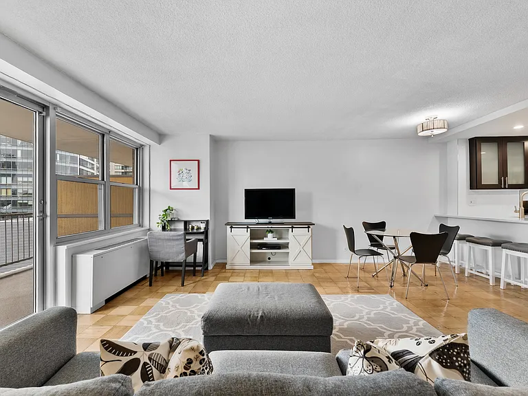 151 Tremont St #16A — Photo 6