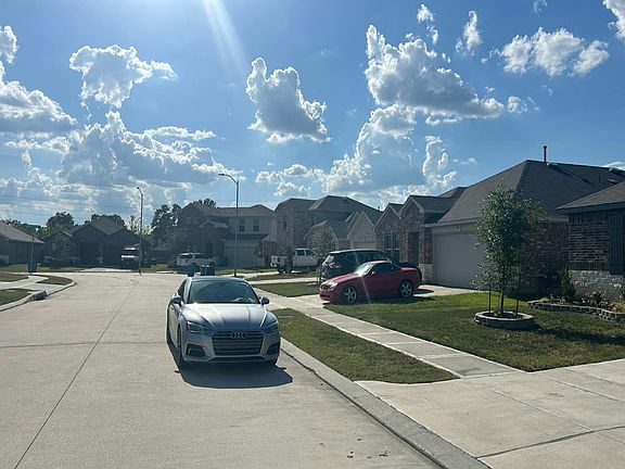 4th image of 2315 Chaparrel Cliff Trl