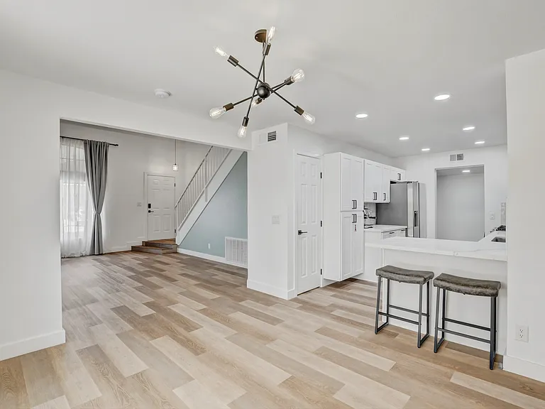 7987 Dorinda Ave — Photo 12