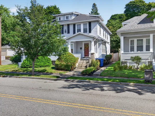 141-143 Stetson Ave Unit 1, Swampscott, MA 01907