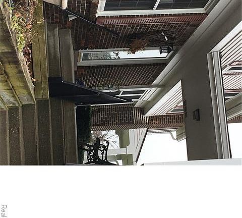 2nd image of 21396 Glen Haven Cir E #281
