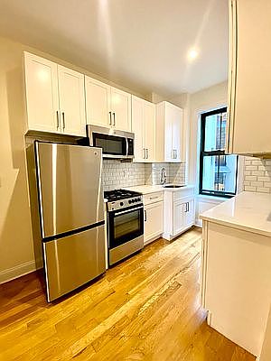 2nd image of 542 E 79th St APT 3N