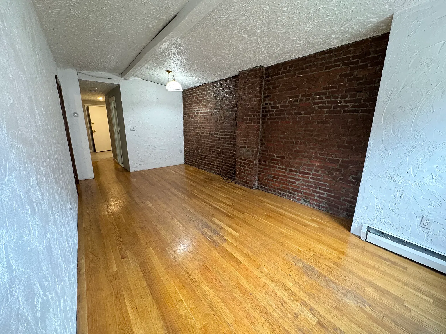 2 bed, 1.0 bath, $2,900 — Photo 2