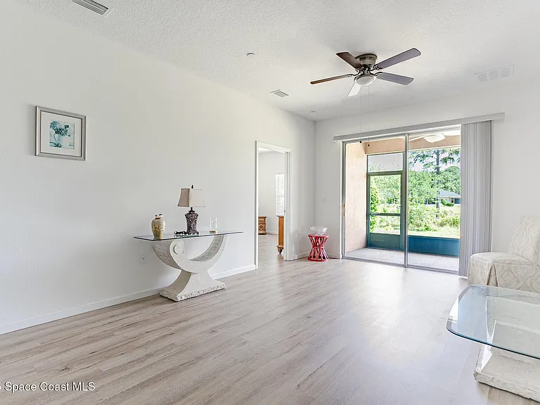 560 Remington Green Dr SE #1-103 — Photo 4
