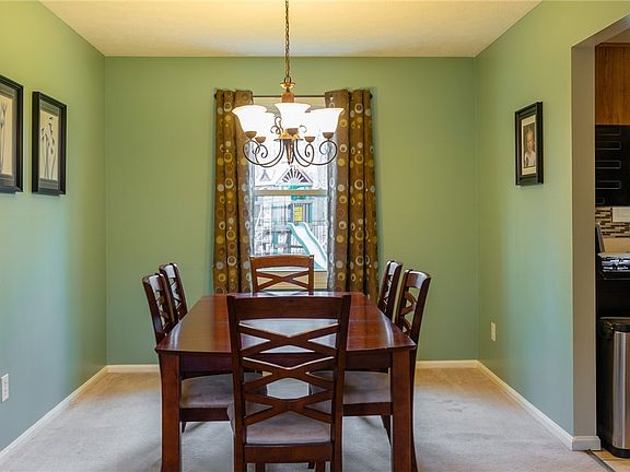 5th image of 20821 Oak Trail Ct